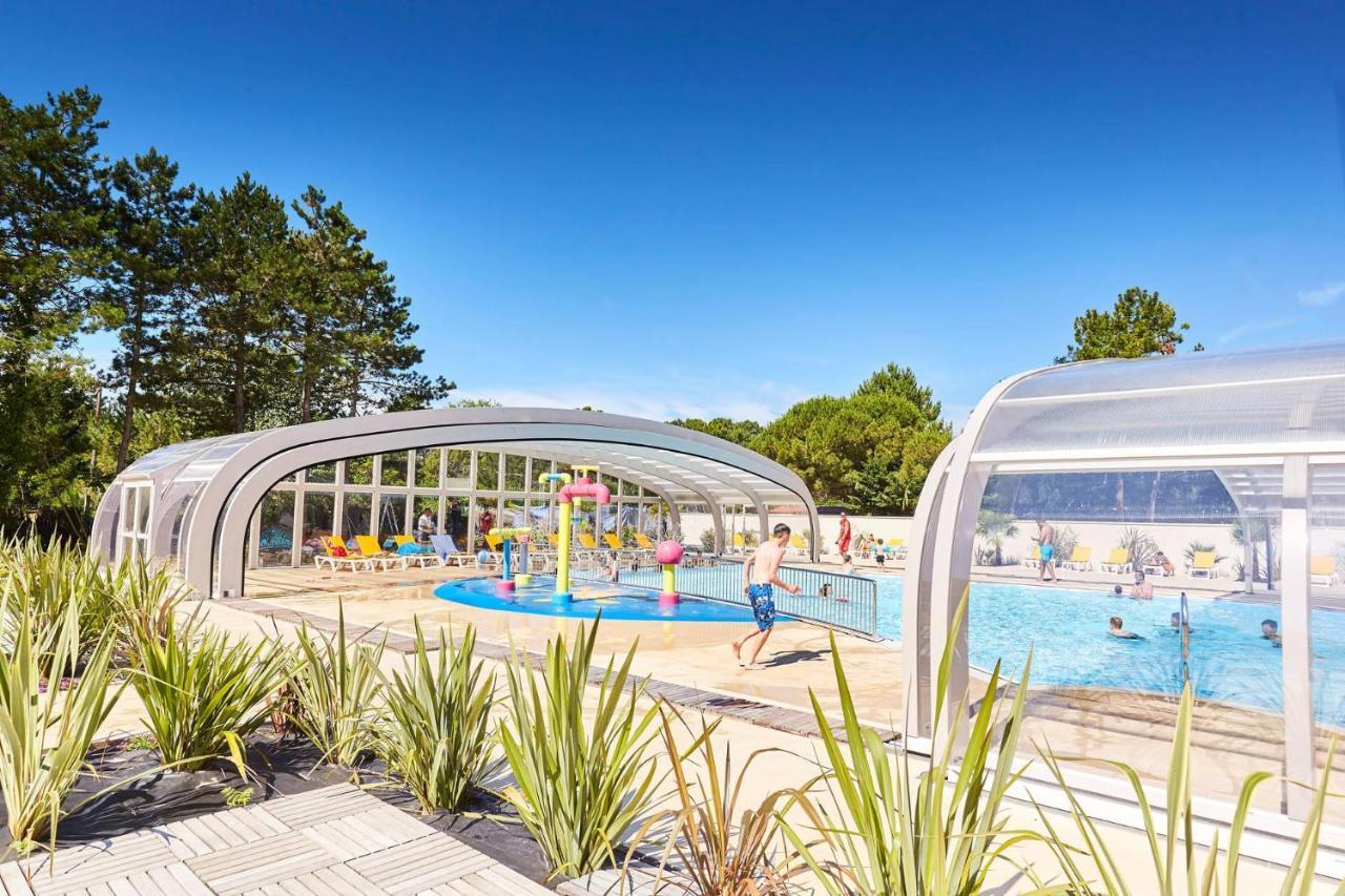 Charmant Mobile-Home 6 Personnes - Camping 4 Etoiles Saint-Jean-de-Monts Zewnętrze zdjęcie