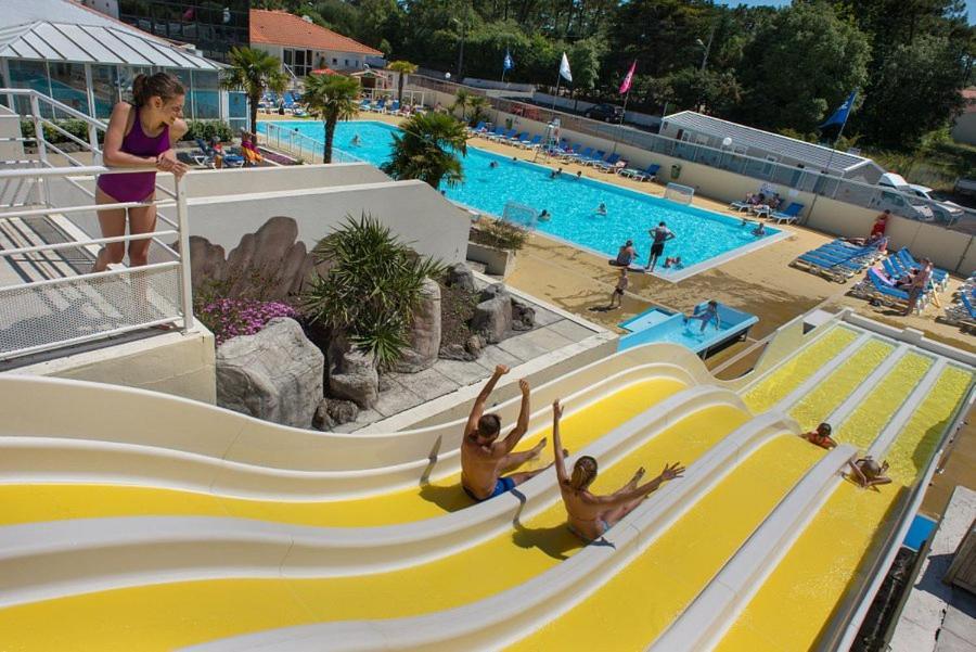 Charmant Mobile-Home 6 Personnes - Camping 4 Etoiles Saint-Jean-de-Monts Zewnętrze zdjęcie